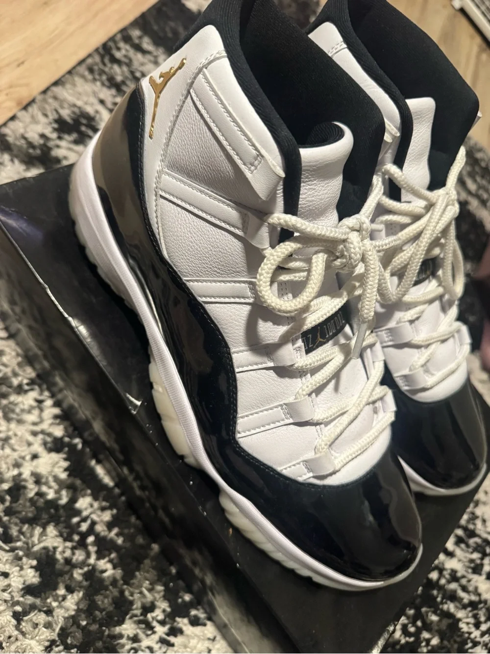 Jordan 11 White & Black Men's Sneakers